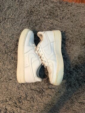 Nike White Kids Leather Sneakers - Low Top